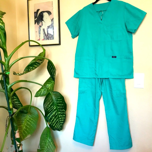 Dagacci Pants - Green scrub set